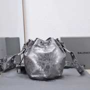 Balenciaga Le Cagole XS 03 bucket bag 15x20x18cm - 2