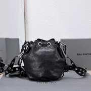 Balenciaga Le Cagole XS 08 bucket bag 15x20x18cm - 5