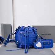 Balenciaga Le Cagole XS 13 bucket bag 15x20x18cm - 1