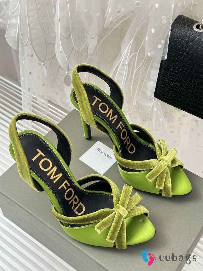 Tom Ford Velvet-bow 105 Slingback Satin Pumps In Green - 1