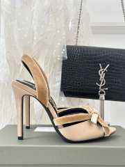 Tom Ford Velvet-bow 105 Slingback Satin Pumps In Beige - 6