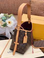 Louis Vuitton M46203 Carryall small handbag 29x24x12cm - 4