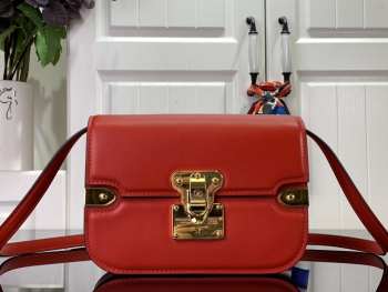 Louis Vuitton Orsay MM bag in red 21.5x15.8x5cm