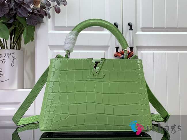 LV M94227 Capucines Crocodile Mat In Green 31x20x11cm - 1