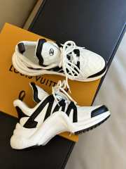 Louis Vuitton 1ABHPR Archlight Sneaker In Black - 4