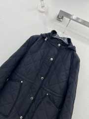 Burberry quilted jacket in blue - 6