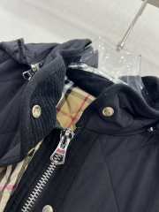 Burberry quilted jacket in blue - 3