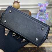 LV M21088 Lockme Ever In Black 23x17x10cm - 2