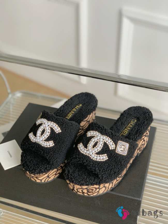 Chanel Fur Slide Sandals In Black - 1