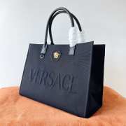 Versace tote bag in black 40x16x29cm - 4