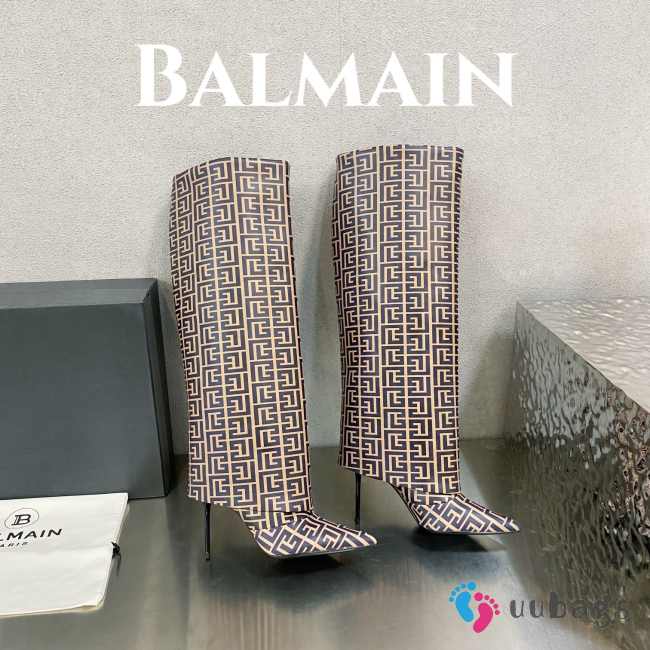 Balmain Ariel 02 boots in monogrammed leather 9.5cm - 1