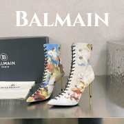 Balmain Uria Boots 01 in Smooth Sky Printed Leather - 2