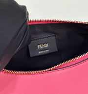 Fendi photography Small Pink leather bag 29x24.5x10cm - 2