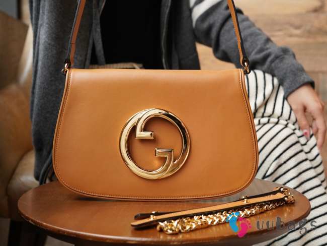 Gucci Blondie shoulder bag in brown 28x16x4cm - 1