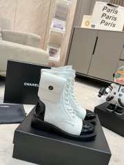 Chanel Monolith white leather ankle boots - 4