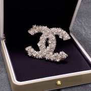 Chanel diamond brooches - 1