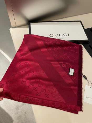 Gucci scarf 03 140x140cm