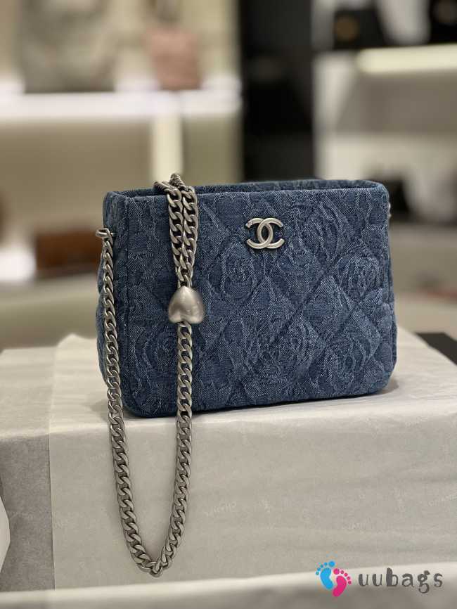 Chanel Denim Crossbody Bag 13x18x7cm - 1