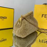 Fendi the first bag Lambswool beige 26x9.5x18cm - 4