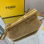 Fendi the first bag Lambswool beige 26x9.5x18cm - 2