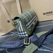 Burberry Gold Bucklet Top Handle Green Note Bag 24×8x14cm - 4