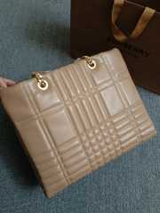 Burberry Quilted Leather Lola Beige Shopper Bag 36x10x30cm - 5