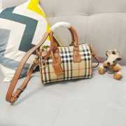 Burberry Brown Vintage Check Bowling Bag 18.5x11x12cm - 1