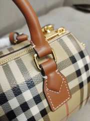 Burberry Brown Vintage Check Bowling Bag 18.5x11x12cm - 6