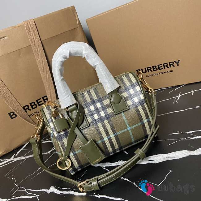 Burberry Green Vintage Check Bowling Bag 18.5x11x12cm - 1