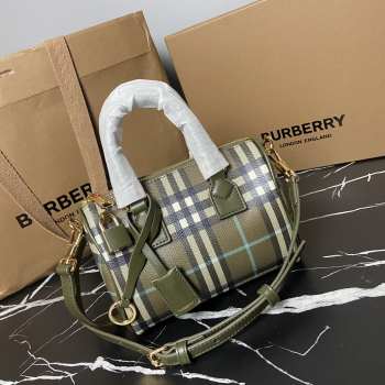 Burberry Green Vintage Check Bowling Bag 18.5x11x12cm