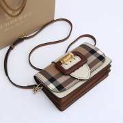 Burberry Small Buckle House Check 01 Bag 19.5x12x5cm - 6