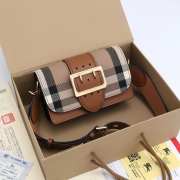 Burberry Small Buckle House Check 02 Bag 19.5x12x5cm - 3