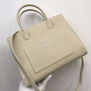 Burberry Men Denny Grain Leather Tote White Bag 27x11x20cm - 2