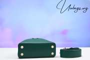 LV M21690 Capucines Green Bag 21x14x8cm - 3