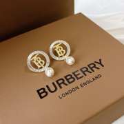 Burberry earring gold 03 - 1