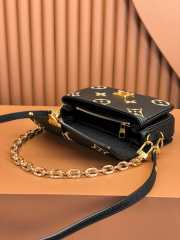 LV M46596 Pochette Metis East West In Black 21.5x13x6.5cm - 5