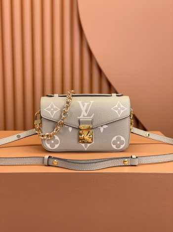 LV M46596 Pochette Metis East West In Gray 21.5x13x6.5cm