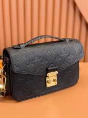 Uubags | Louis Vuitton M46595 Pochette Metis East West In Black 21.5x13x6.5cm - 2