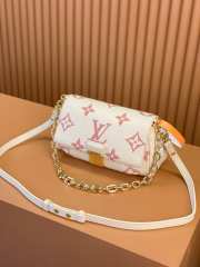 Louis Vuitton Favorite Bag Crème Beige M46393 24x14x9cm - 5