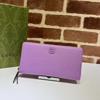 Gucci Marmont patterned grained leather purse in purple