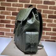 Gucci GG-embossed backpack in green 34x41x12cm - 5