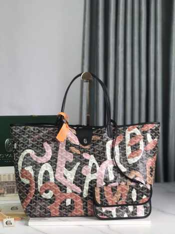 Goyard Saint Louis PM Lettres Camouflage Pink & Black Bag