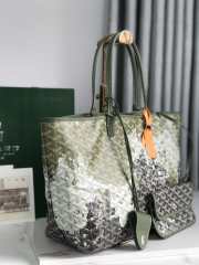 Goyard Saint Louis GM bag Canopée Khaki Bag  - 4