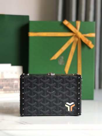 Goyard Goyardine Minaudiere Trunk Bag 01 17x11.5x5.5cm