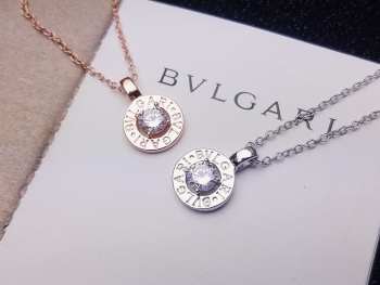 Bvlgari diamond pendant necklace 