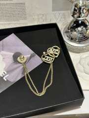 Chanel Brooches Costume Jewelry - 5