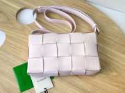 Bottega Veneta Maxi Intreccio Bag 06 23x15x6cm - 1