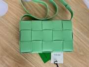 Bottega Veneta Maxi Intreccio Bag 07 23x15x6cm - 1