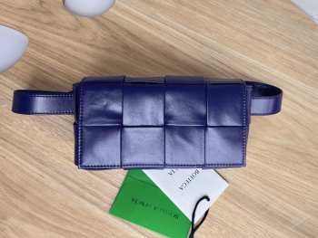 Bottega Veneta Cassette Intreccio Bag 06 18.5x5x9cm