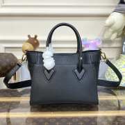 Louis Vuitton M57728 On My Side Bag In Black 25x20x12cm - 5